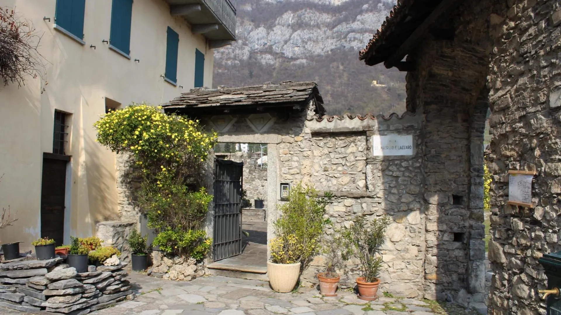 아파트 Riva Bianca Castle Holiday Home 리에르나 이탈리아